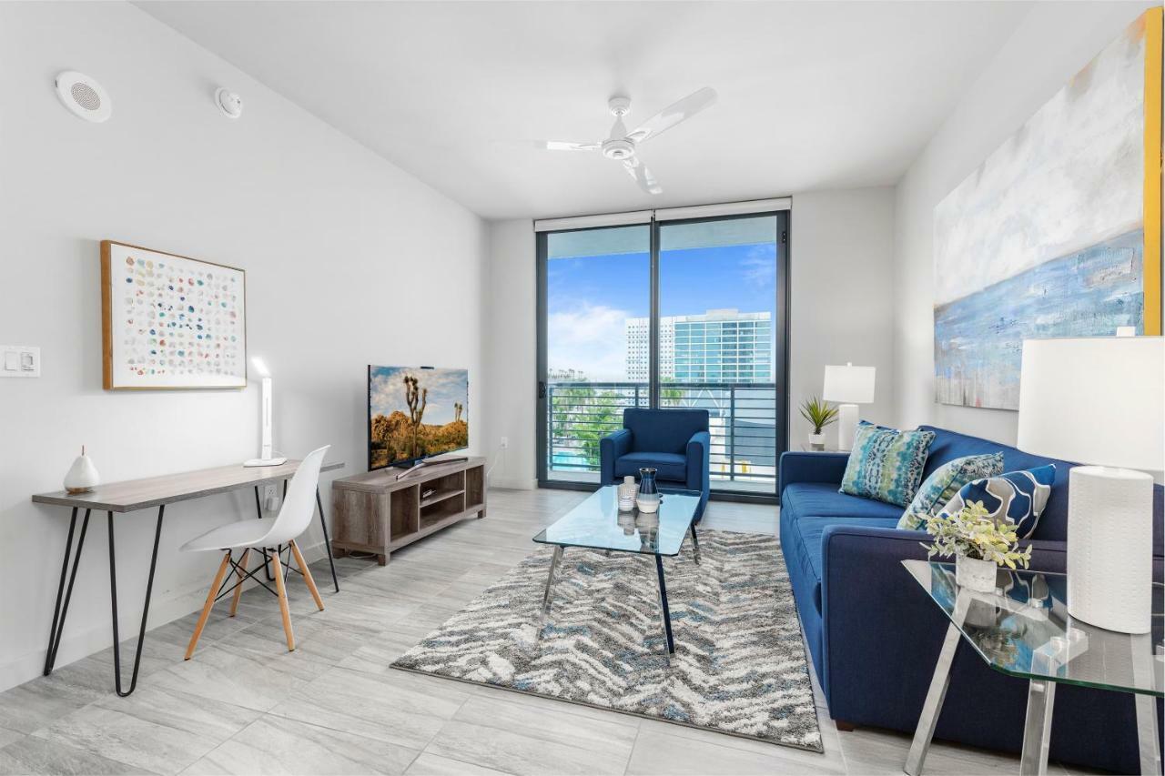 Global Luxury Suites Downtown Маями Екстериор снимка