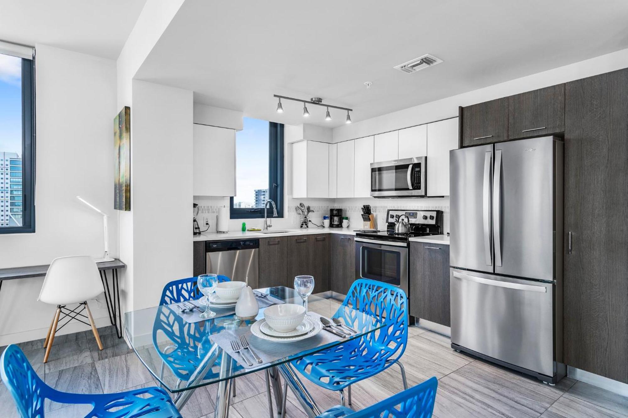 Global Luxury Suites Downtown Маями Екстериор снимка