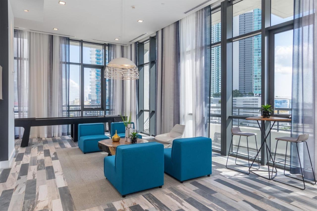 Global Luxury Suites Downtown Маями Екстериор снимка