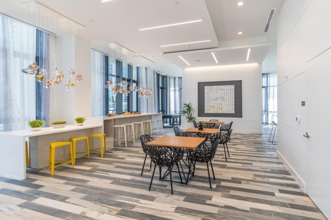 Global Luxury Suites Downtown Маями Екстериор снимка