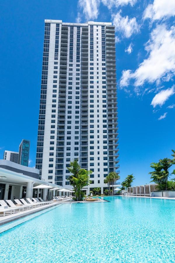 Global Luxury Suites Downtown Маями Екстериор снимка