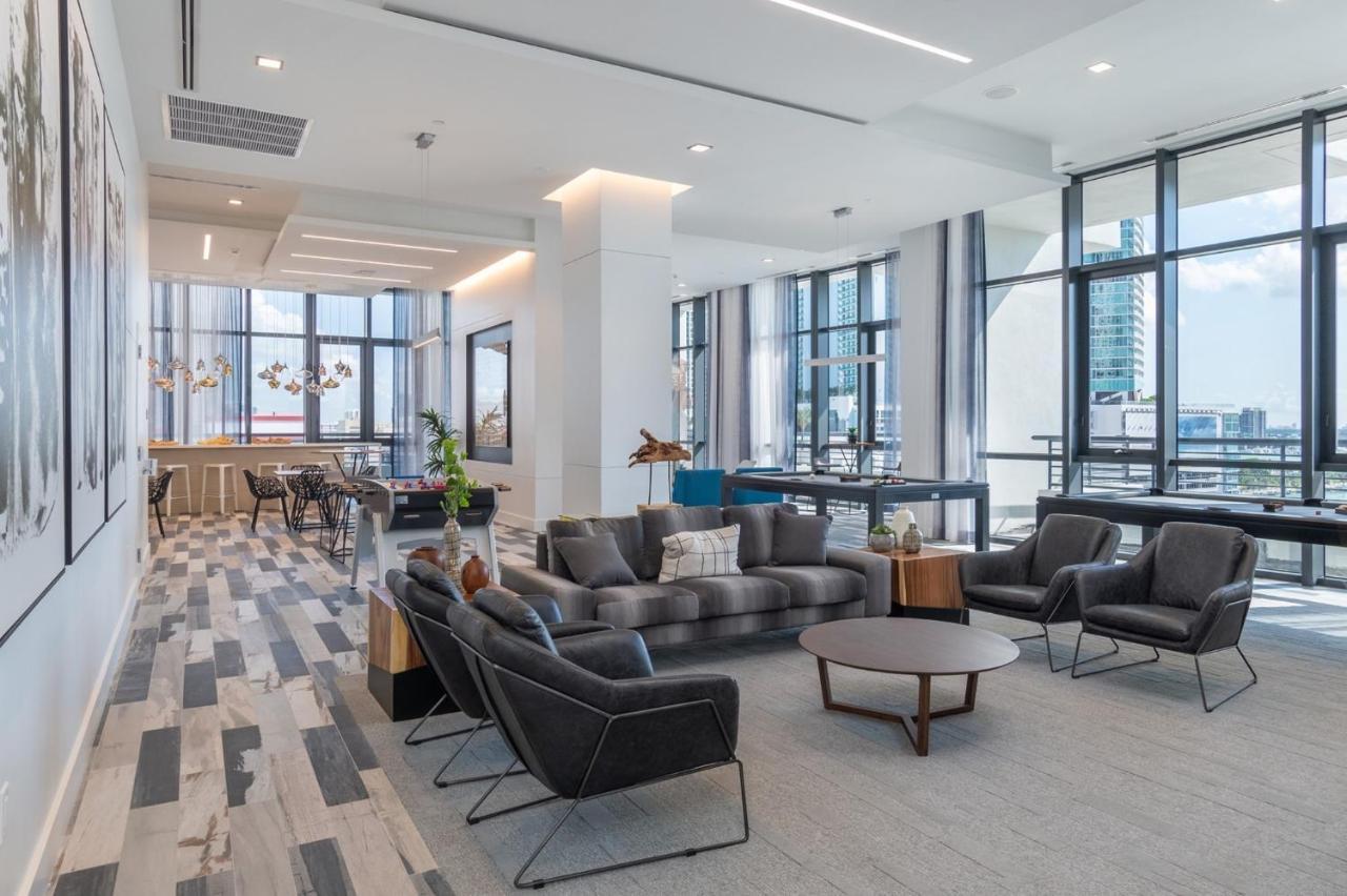 Global Luxury Suites Downtown Маями Екстериор снимка